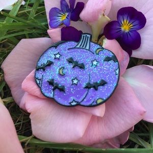 Halloween Pastel Glitter Pumpkin w/ Bats Lapel Pin